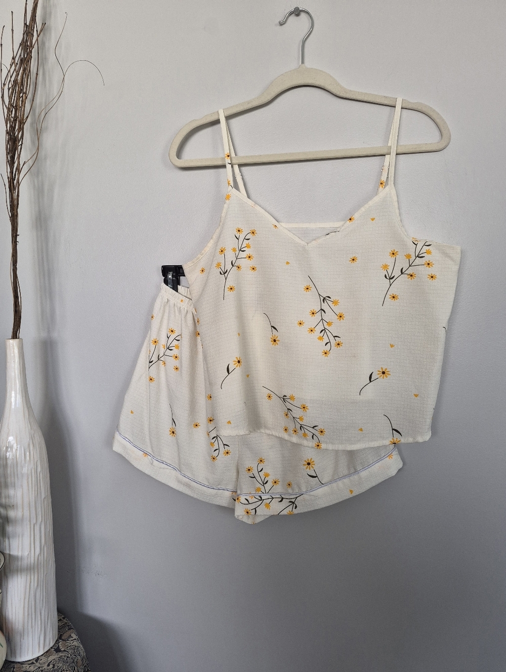 3 Piece- Cream Floral V-Neck Spaghetti Strap Top, Short, Pant Set LARGE